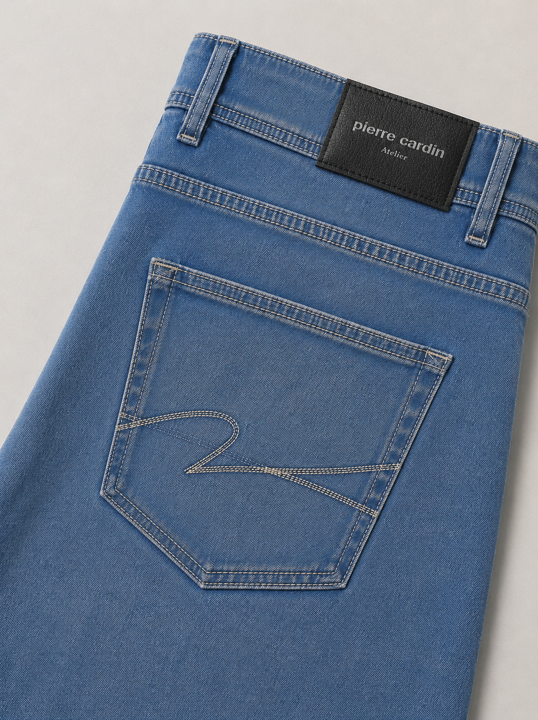 Pantalón vaquero azul Pierre Cardin