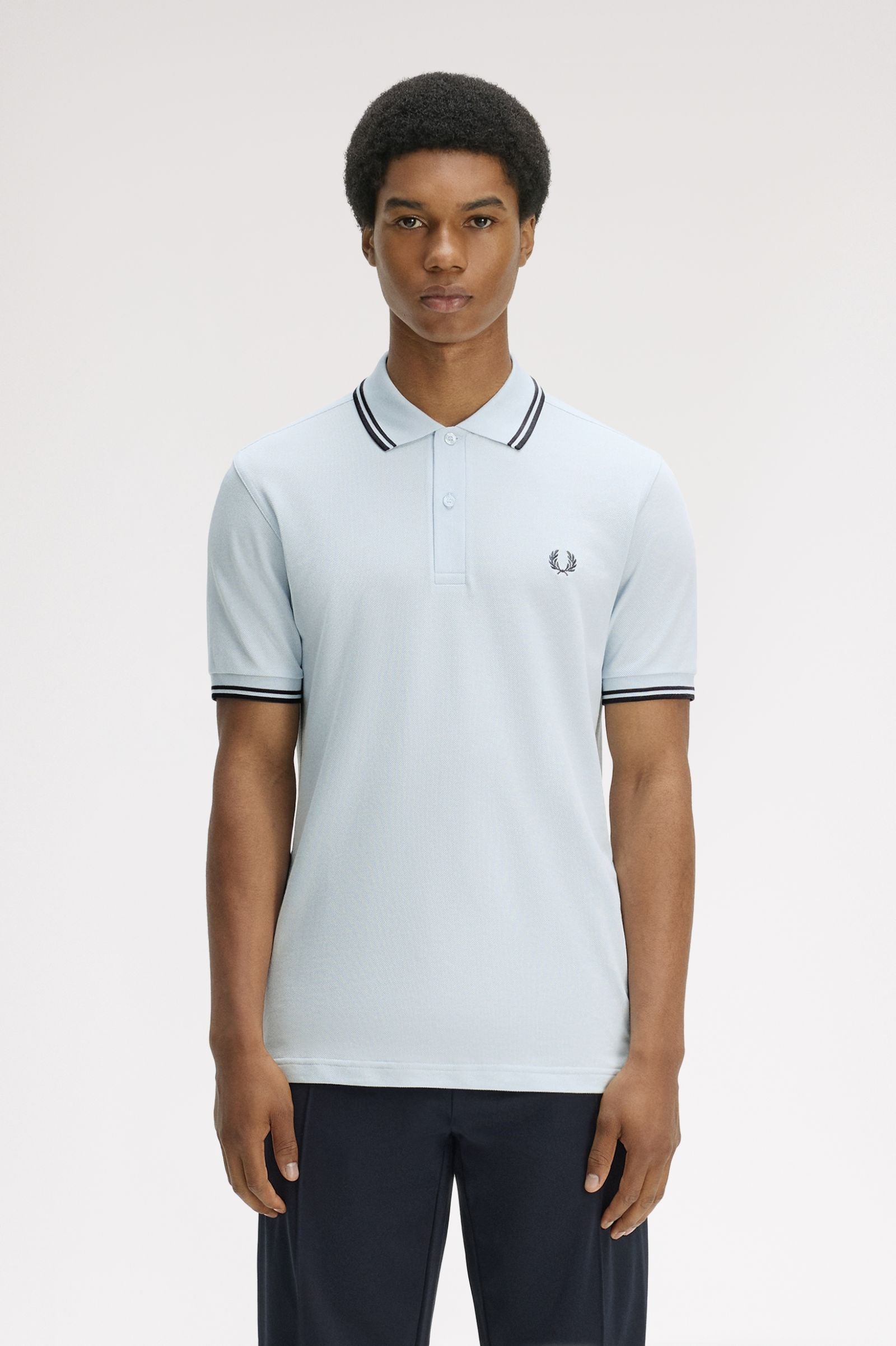 Polo de algodón doble banda azul claro Fred Perry
