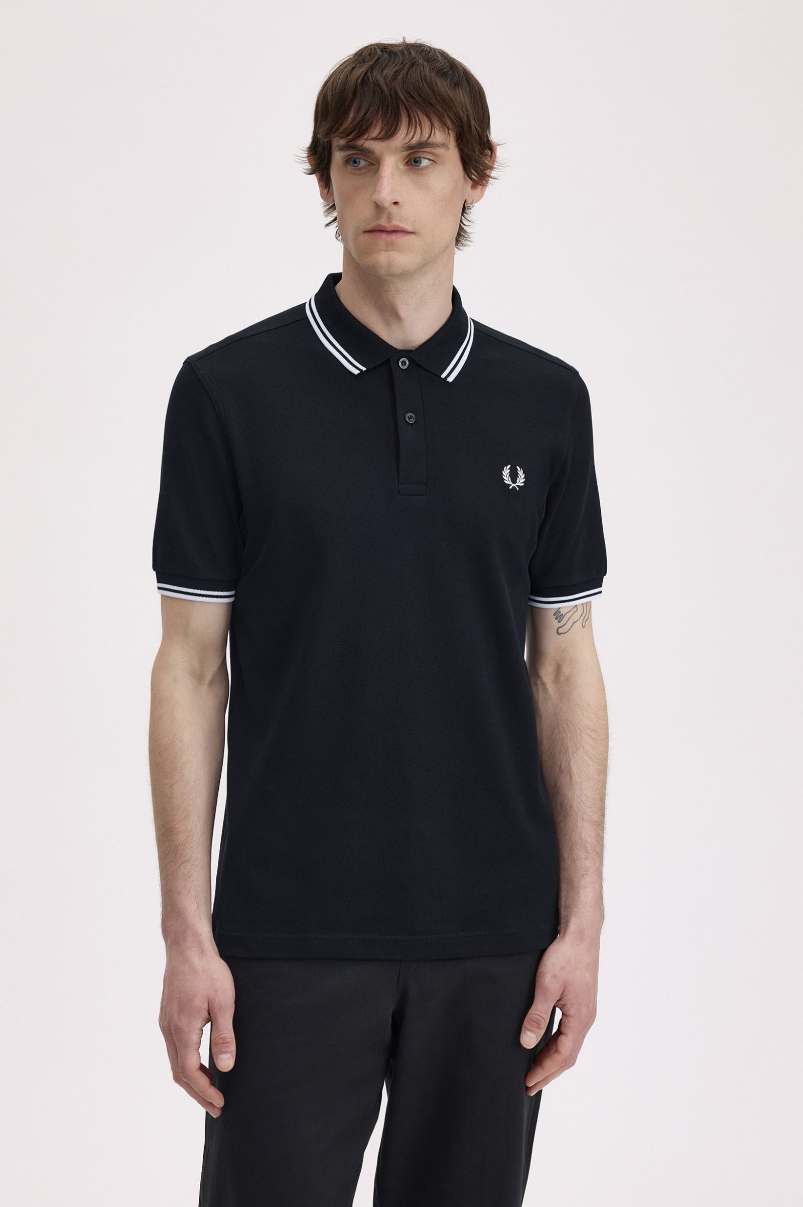 Polo de algodón doble banda negro Fred Perry