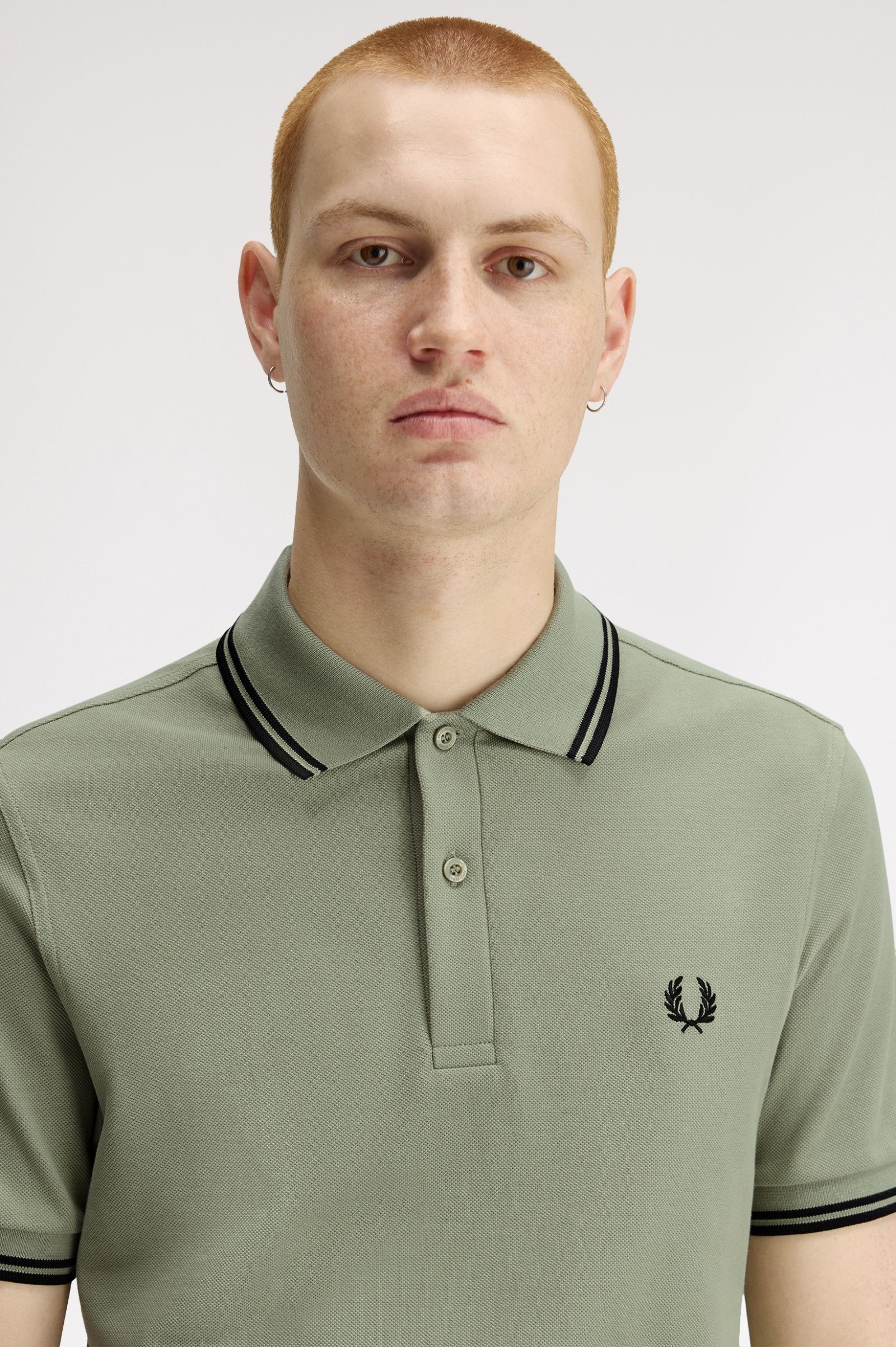 Polo de algodón doble banda verde claro Fred Perry