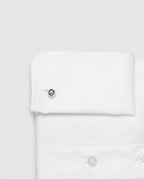 Camisa de algodón blanca lisa botón perlado