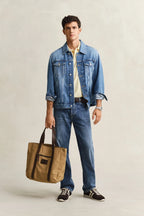 outfit polo beige gant cuello botones acabado premium